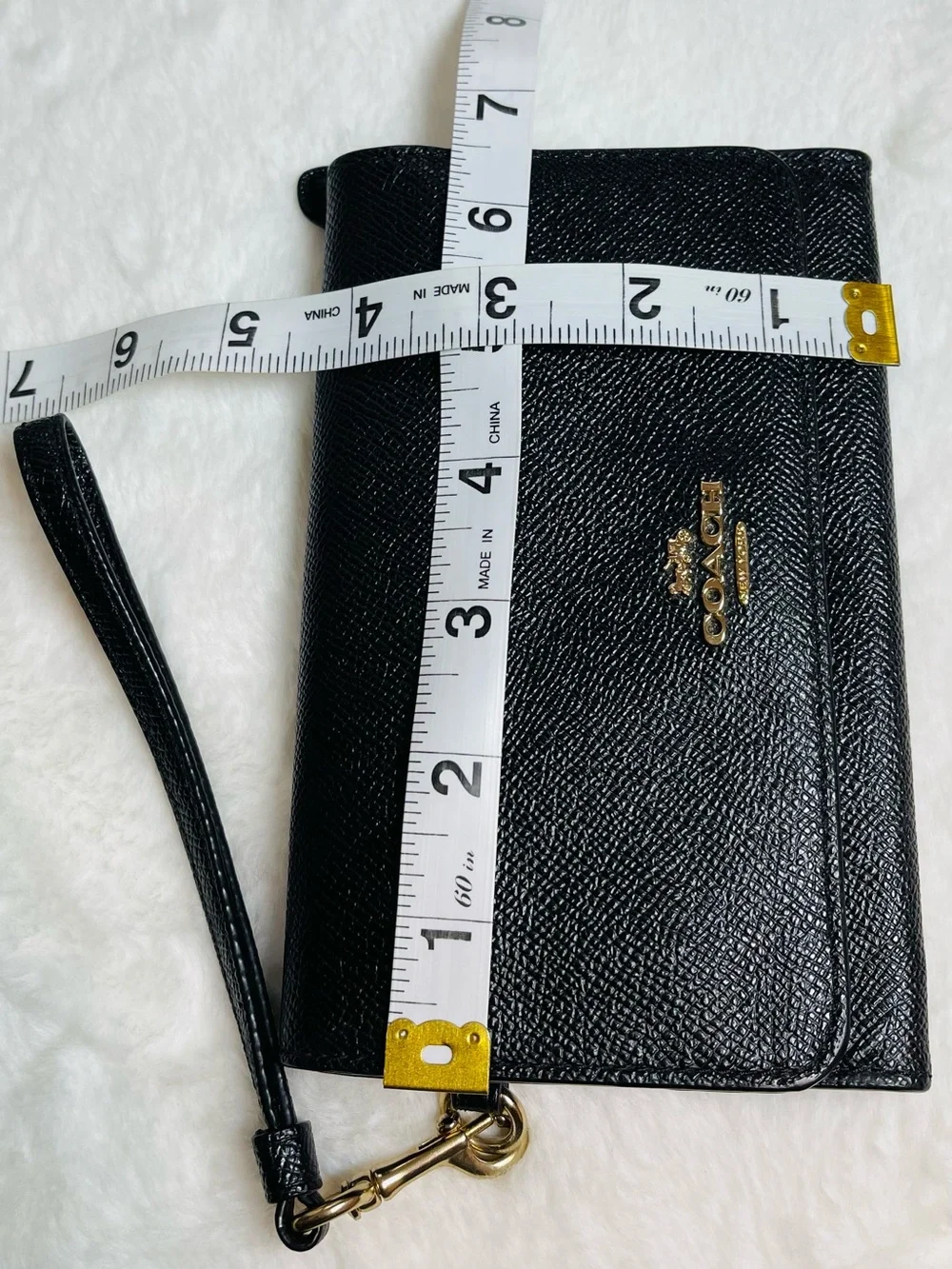 Coach Authentic Classic Black Women's Wristlet Wallet - Sleek Card Organizer